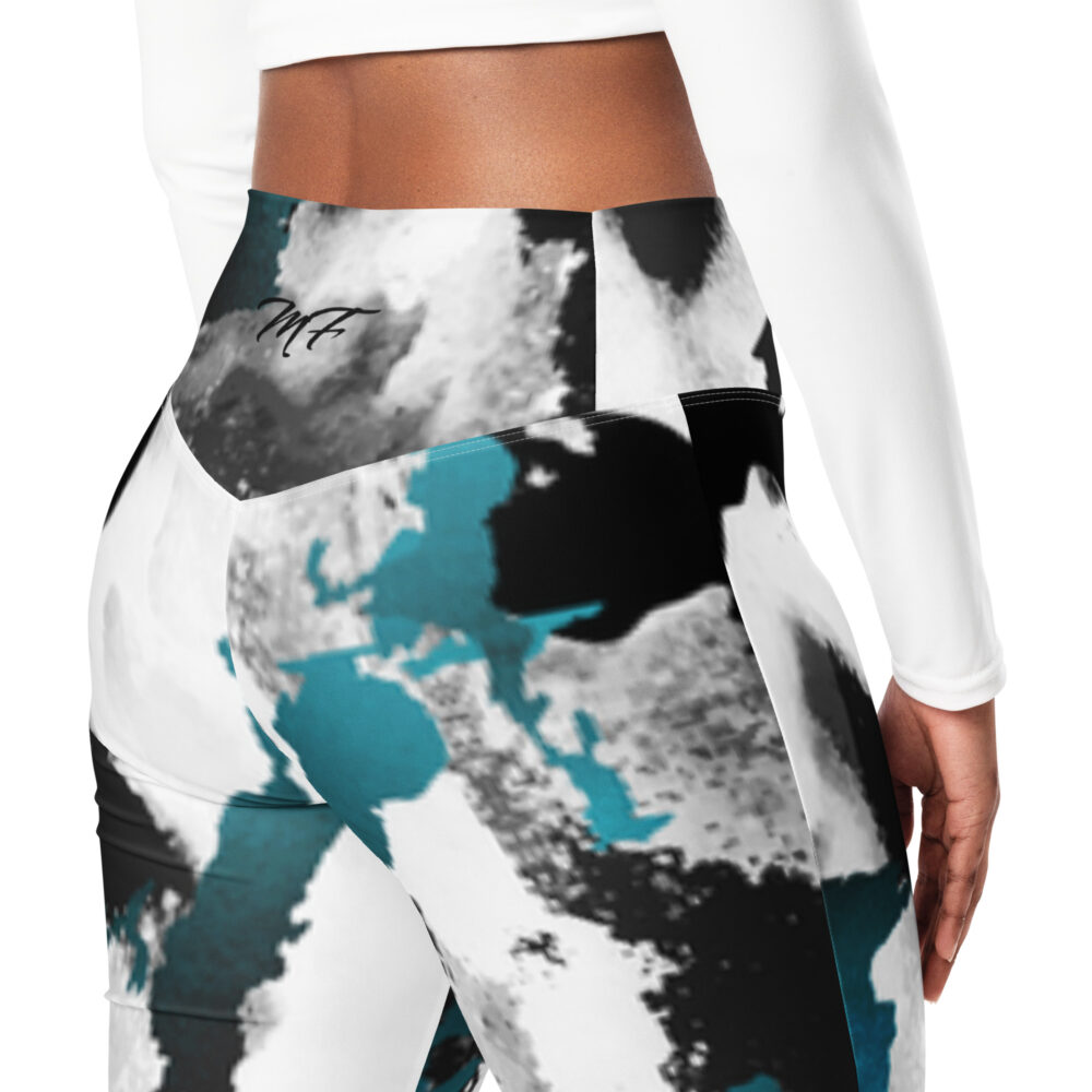 Universe MF Flare leggings - Image 5